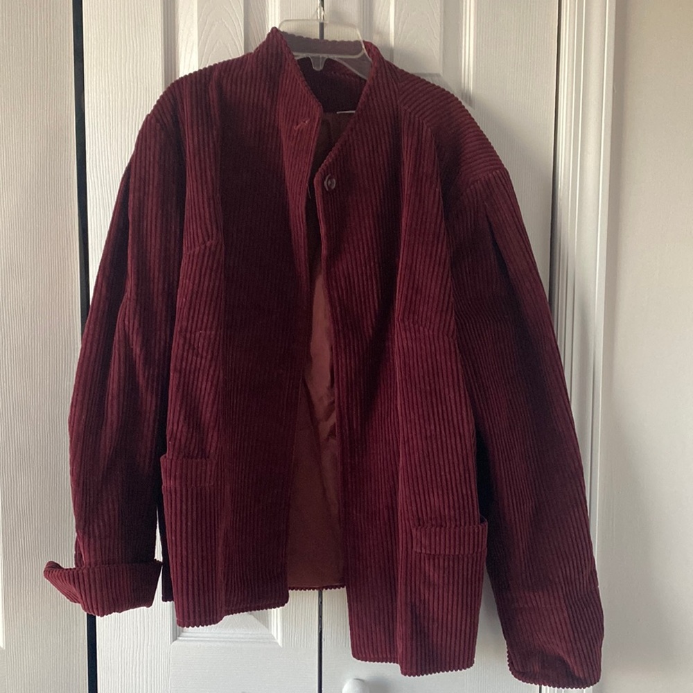 Vintage oversized maroon corduroy jacket